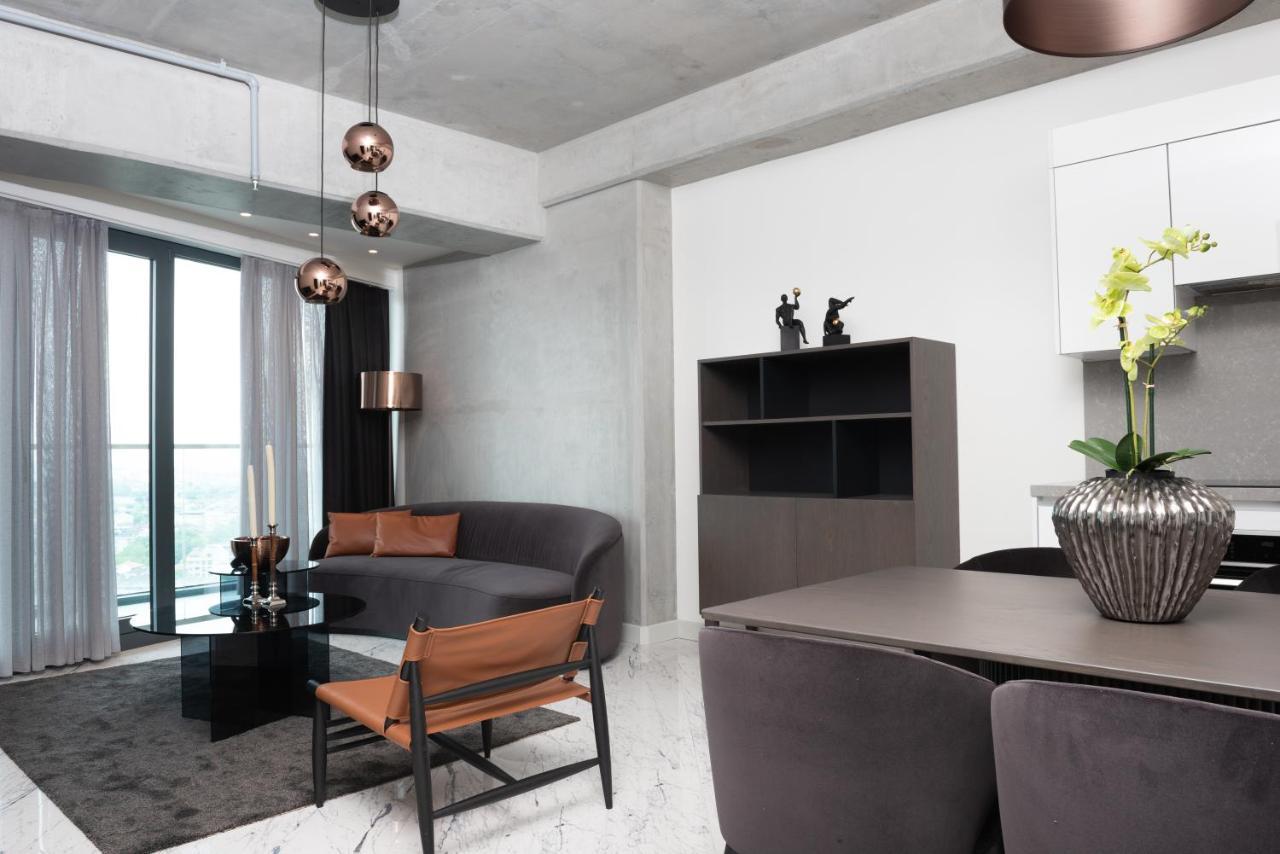 Apartment Queen By A