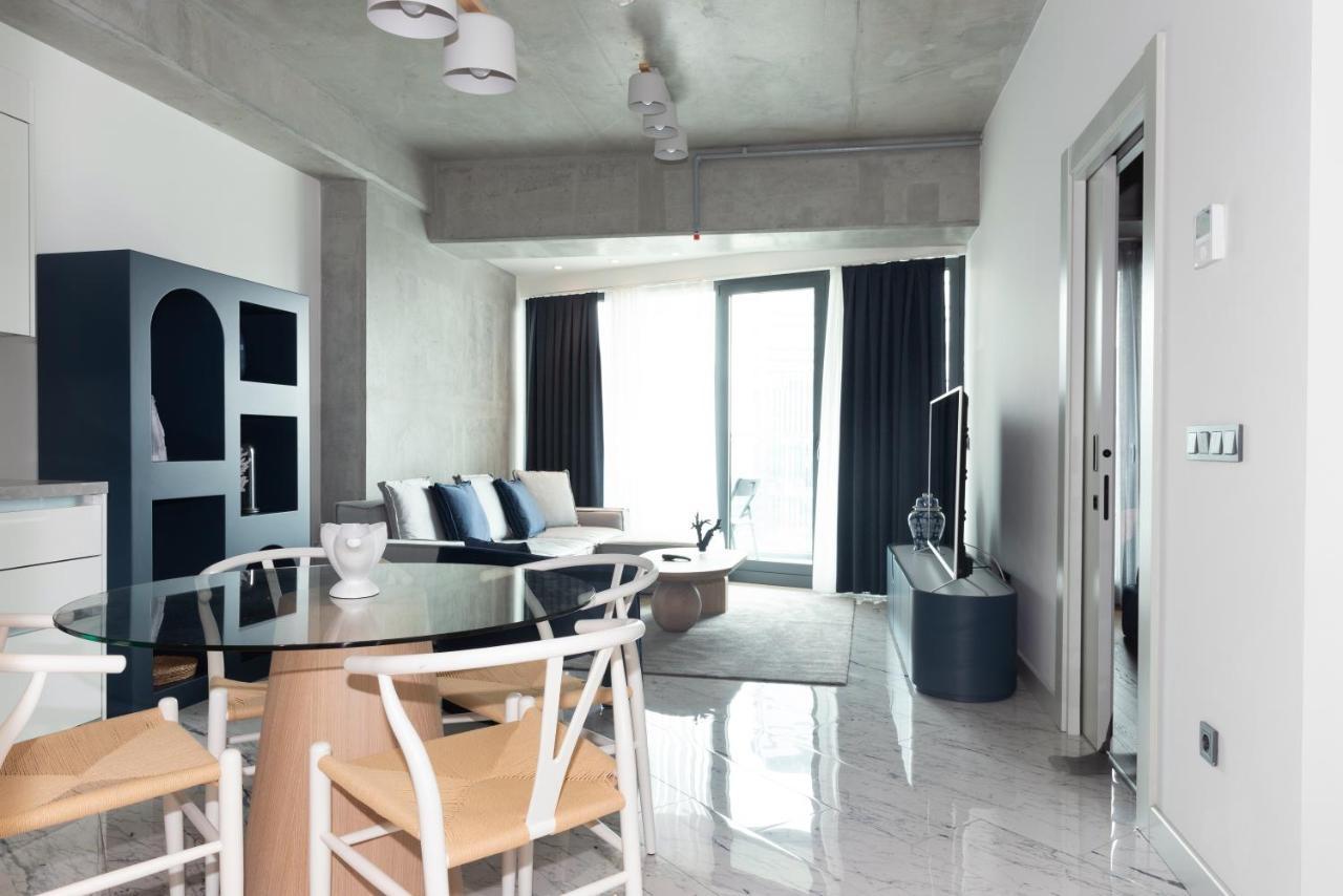 Apartment Queen By A