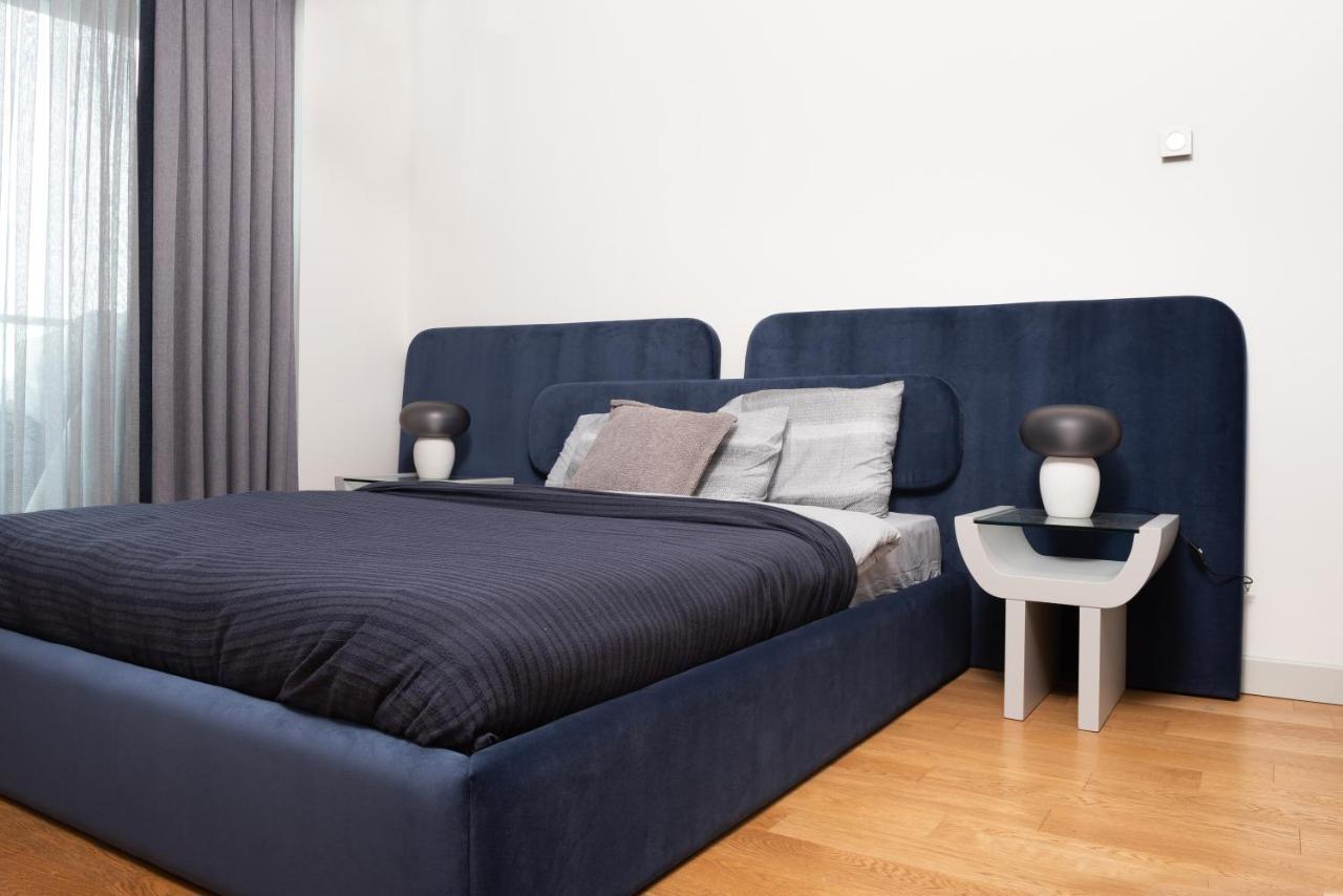 Apartment Queen By A